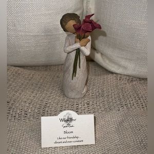 Willow tree figurine